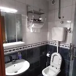 Ξενοδοχείο Viv 3*