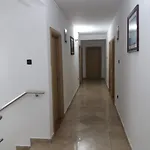 Ξενοδοχείο Viv 3*