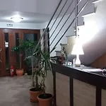 Viv Hotel